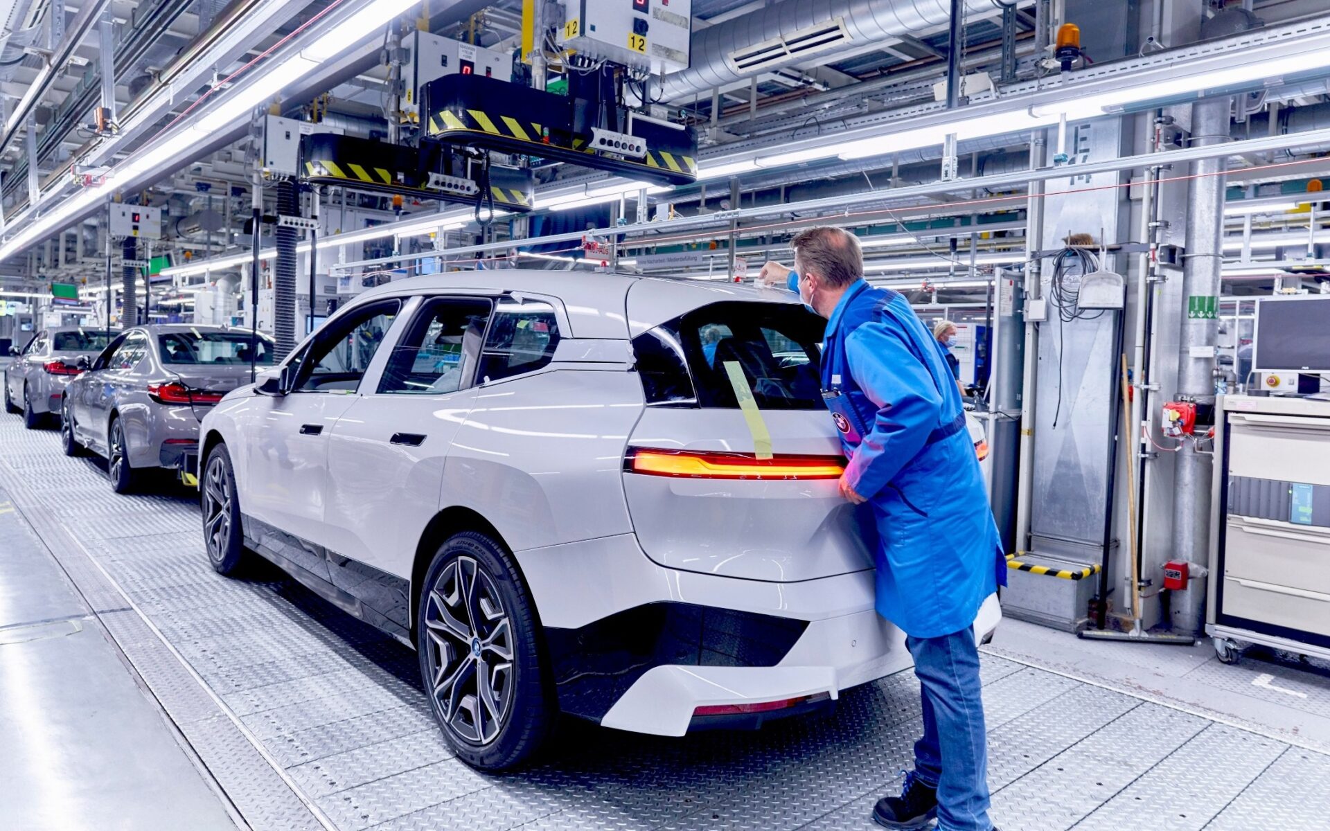 bmw microchips1
