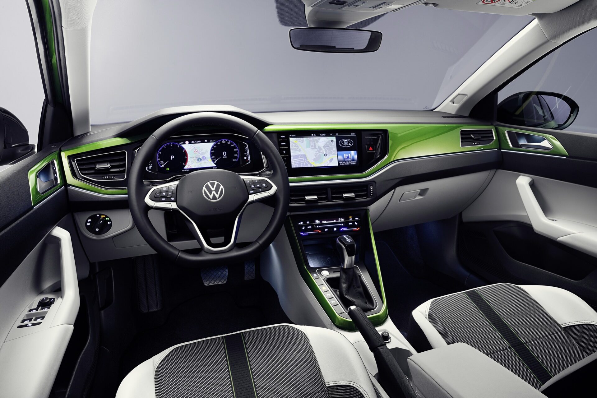 VW Taigo interior
