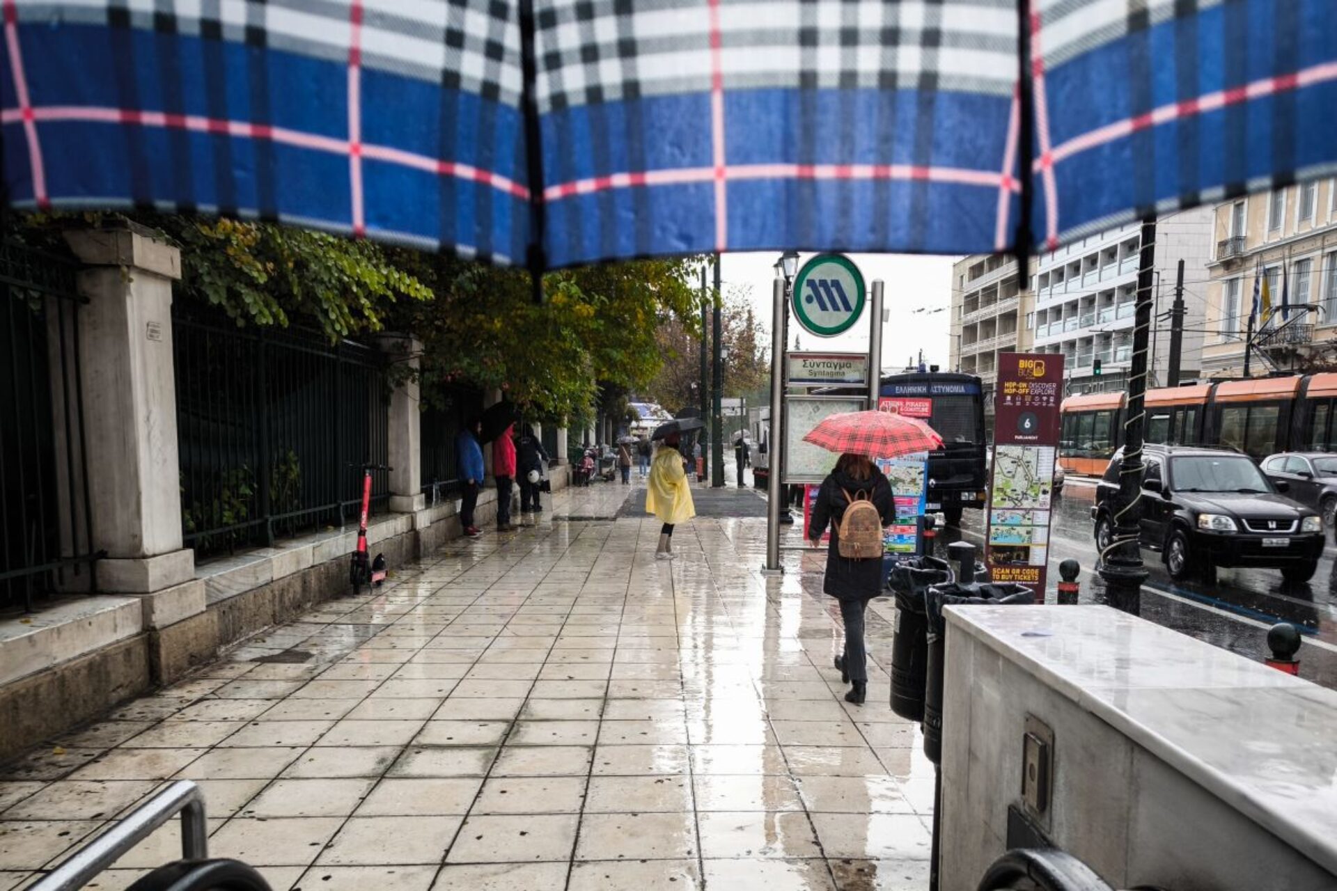 Καιρός: Βροχές και καταιγίδες την Τρίτη στο μεγαλύτερο μέρος της χώρας – Αλλαγή σκηνικού από Πέμπτη