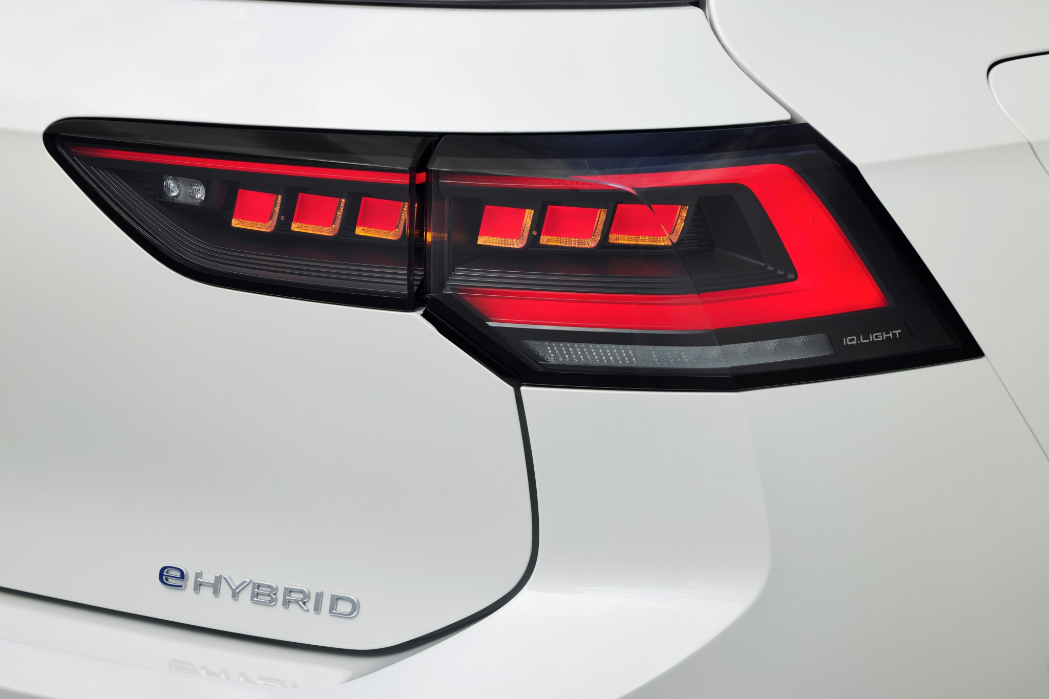 3-volkswagen-golf-ehybrid-plug-in