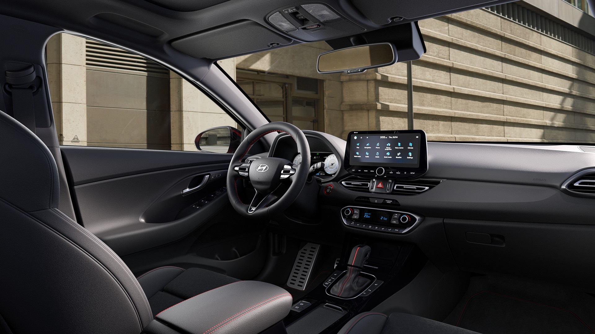 i30