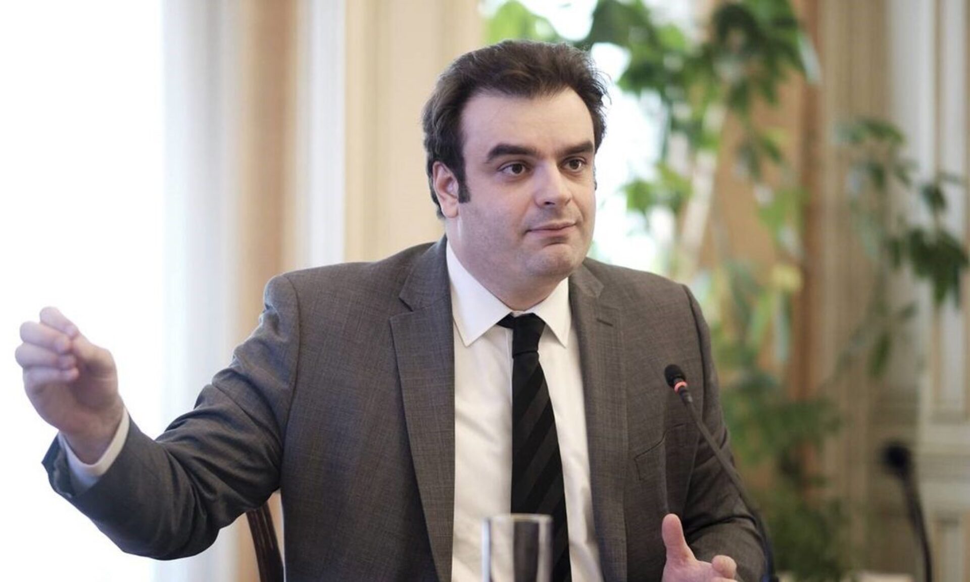 Έξι στα δέκα σχολεία με τις υψηλότερες επιδόσεις στις πανελλαδικές είναι Πρότυπα, σύμφωνα με τον Κ.Πιερρακάκη