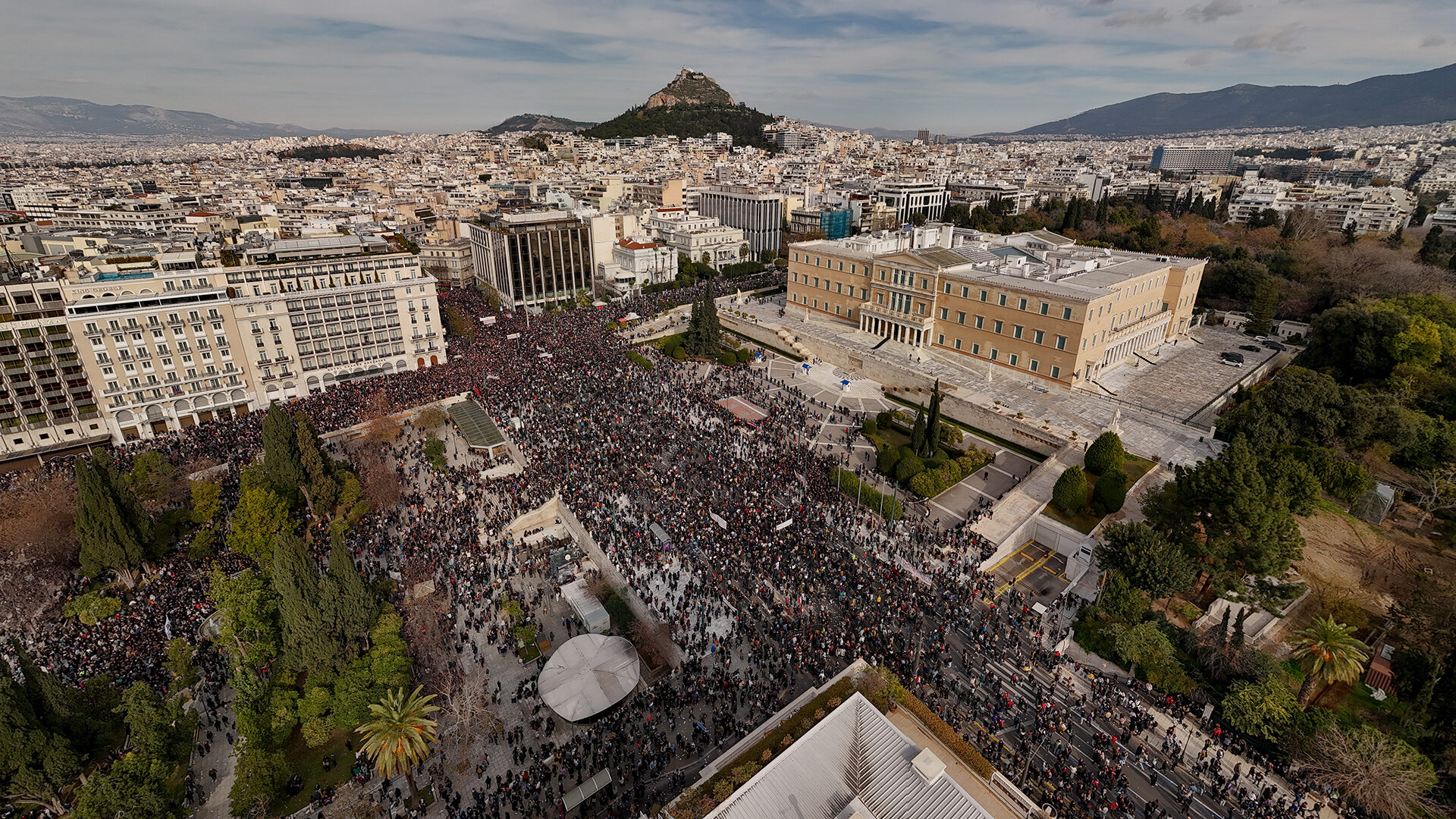 Εργαζόμενοι στα ΜΜΜ: «Θα κάνουμε ό,τι χρειάζεται για να εξασφαλιστεί η μαζικότερη δυνατή συμμετοχή των διαδηλωτών»