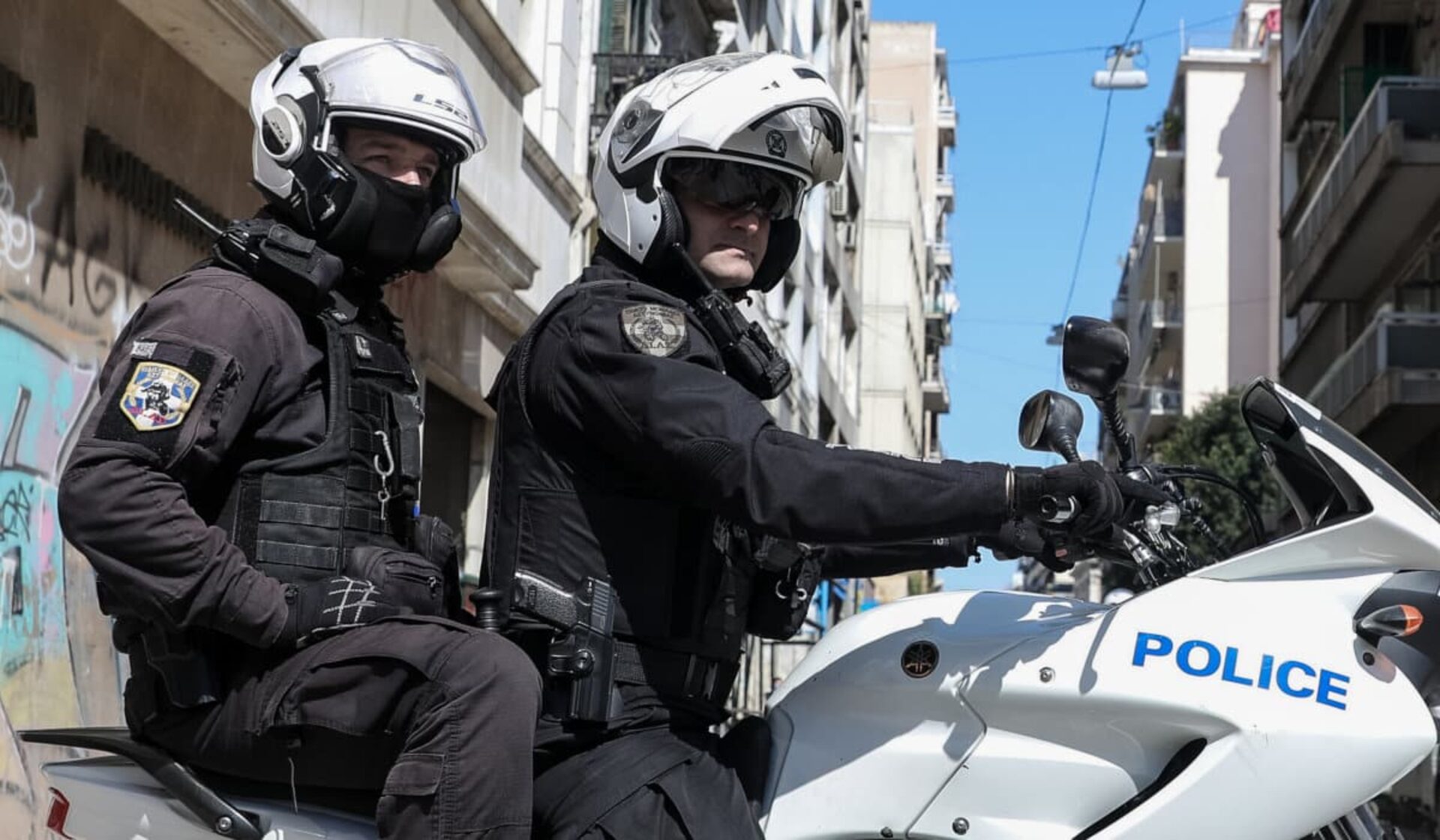 Μαγνησία: 52χρονος κυνηγούσε γυμνός την αδερφή του – «Εάν με κλείσετε σε ψυχιατρείο θα σας σκοτώσω όλους»