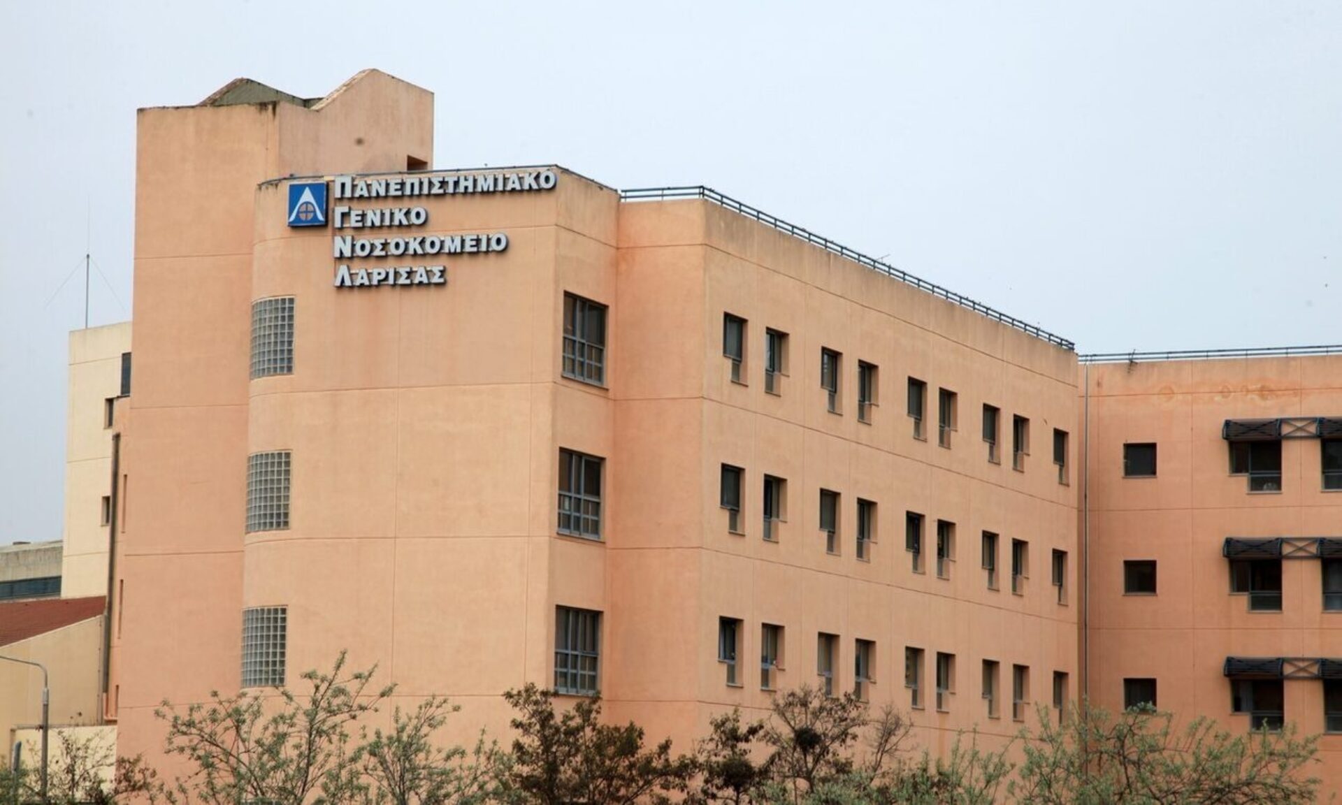 Λάρισα: Στη δημοσιότητα βίντεο ντοκουμέντο από τη στιγμή της παράσυρσης του 3χρονου (βίντεο)