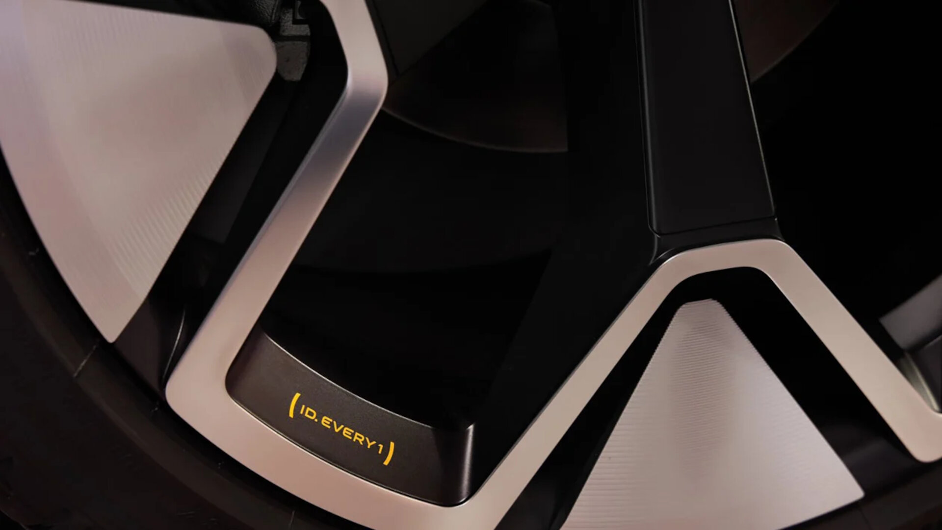 4-volkswagen-id.1-teaser-id-every1-zanta
