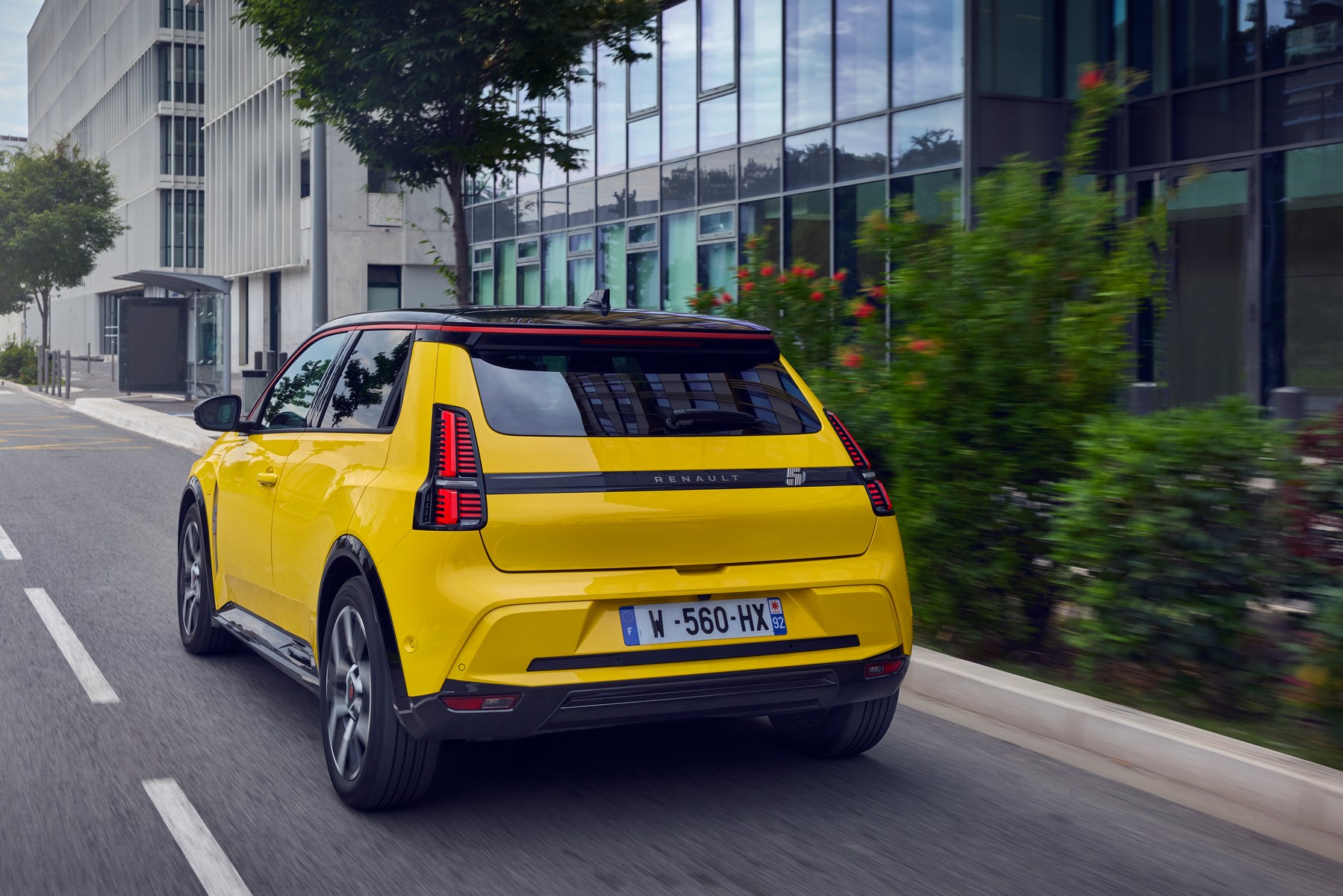 https://ellada.press/wp-content/uploads/2025/04/1745202455_692_Οι-τιμές-του-Renault-5-στην-Κύπρο-–-Πόσο-θα.jpg