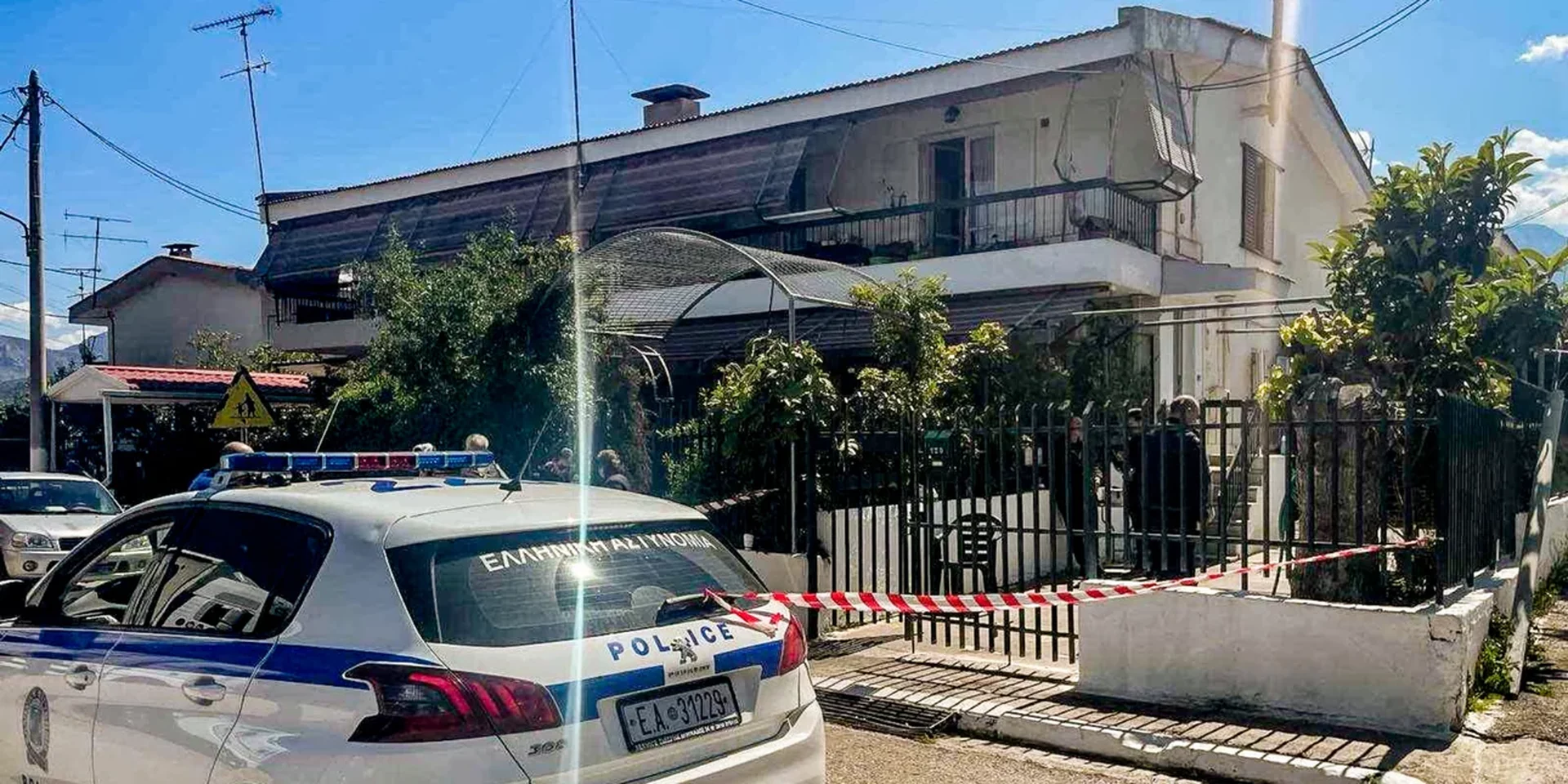 Διπλή δολοφονία στο Αίγιο: «Πήγε να με πνίξει αλλά από… αγάπη» λέει ο παππούς του 23χρονου