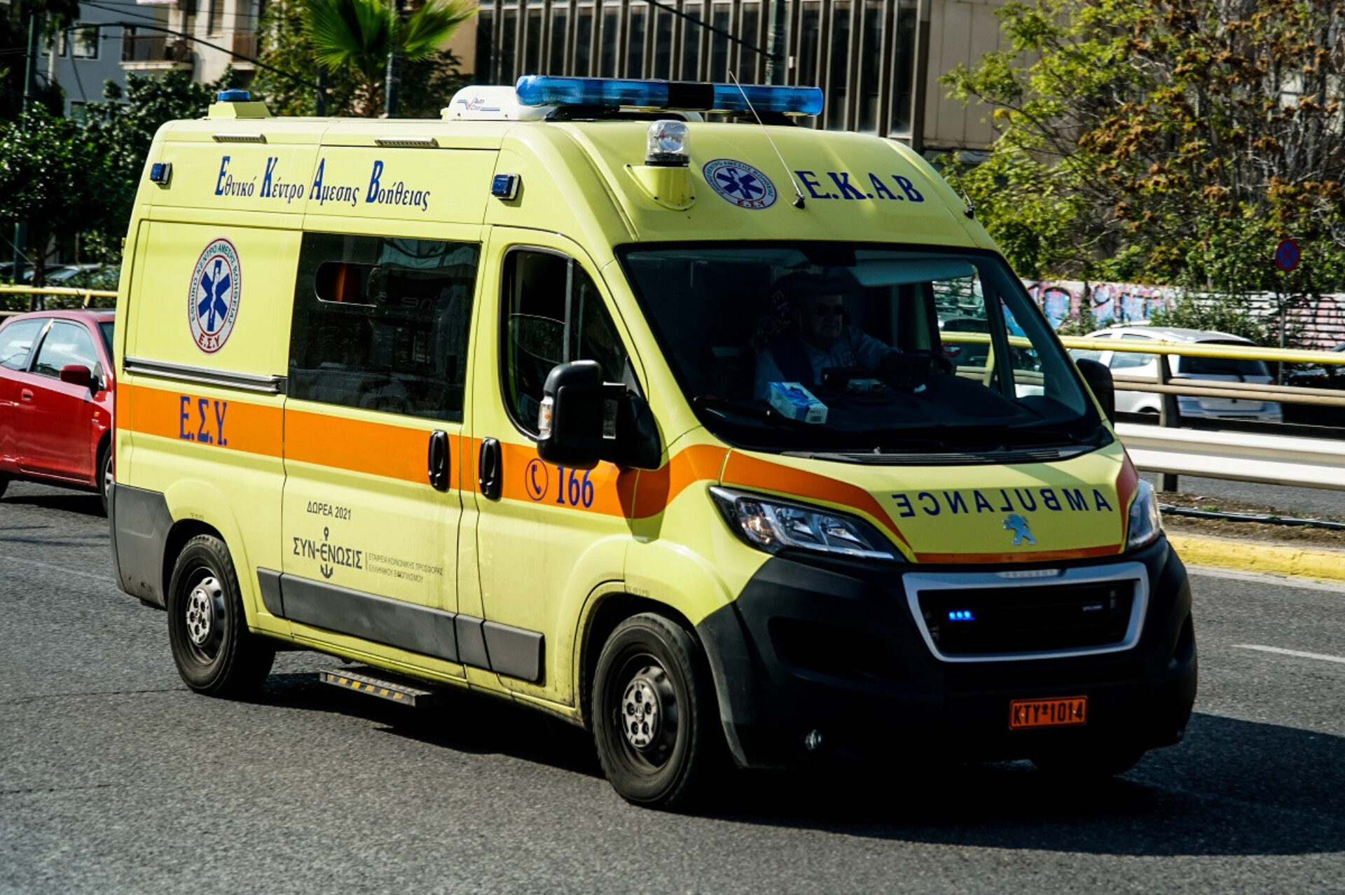 Εργατικό ατύχημα με σοβαρό τραυματισμό εργαζομένου σε ζαχαροπλαστείο στο Ηράκλειο