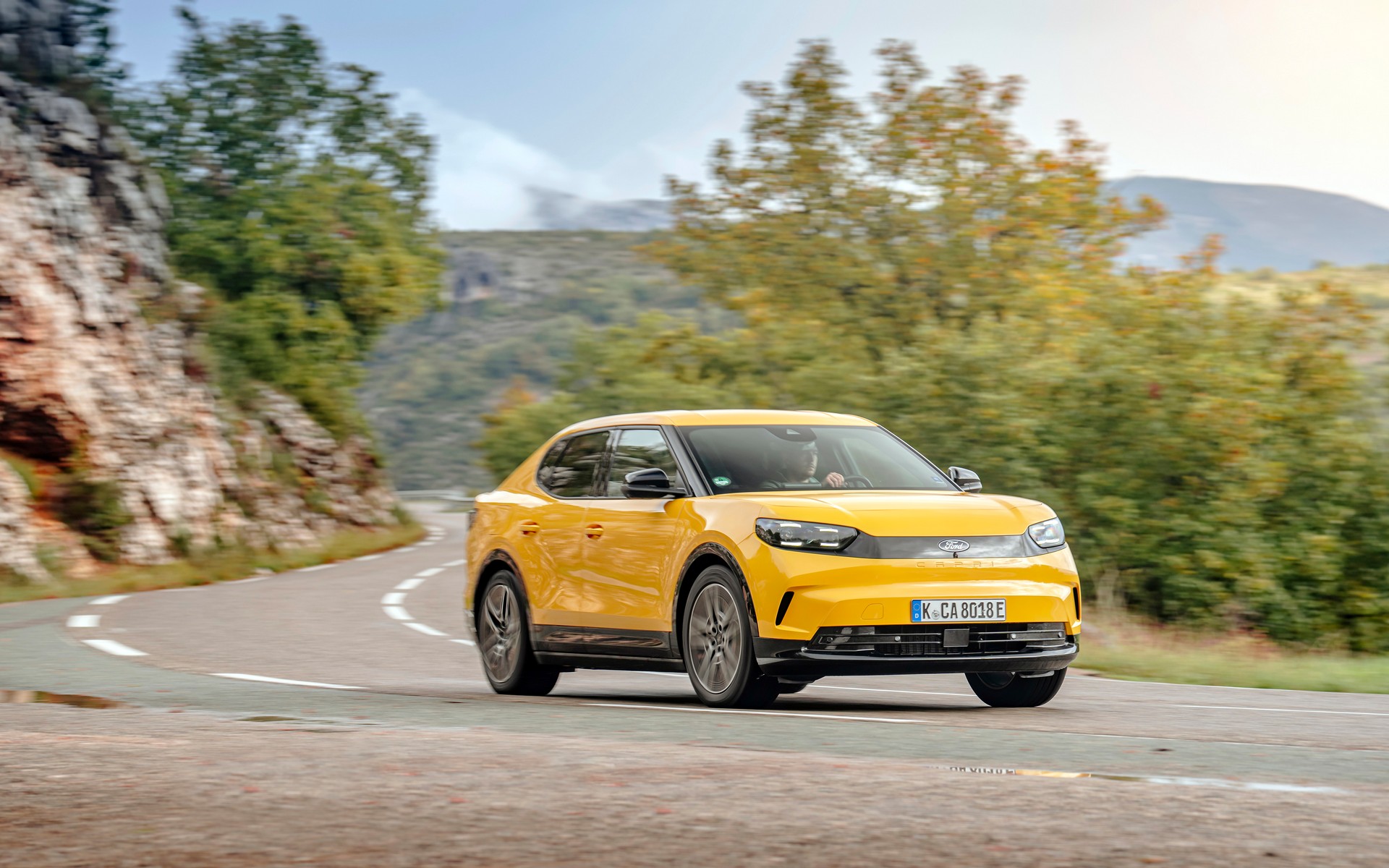 https://ellada.press/wp-content/uploads/2025/04/Το-κίτρινο-Ford-που-κάνει-πάταγο-Το-24-θέλει.jpg