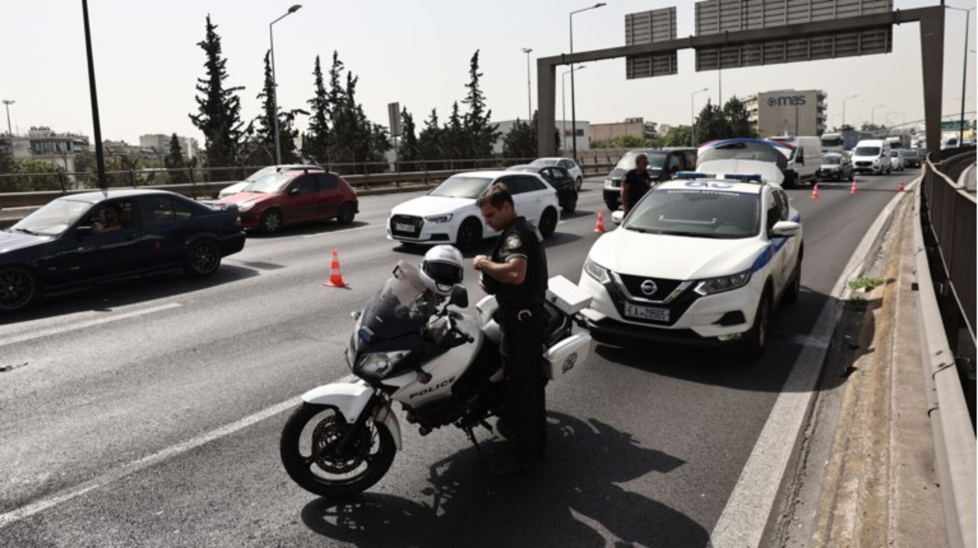 Τροχαίο στον Κηφισό: Σύγκρουση φορτηγών και δυσχέρεια στην κυκλοφορία  – Κλειστή η μία λωρίδα προς Πειραιά
