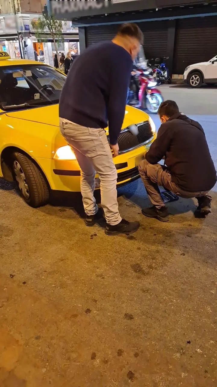 https://ellada.press/wp-content/uploads/2025/05/1747276422_539_Αττική-Χειροπέδες-σε-7-οδηγούς-ταξί-Δείτε-τι-έκαναν.jpg