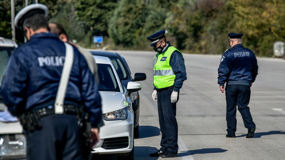 https://ellada.press/wp-content/uploads/2025/05/1747584462_630_Η-Νο1-παράβαση-των-οδηγών-στην-Κρήτη-Έχει-πρόστιμο.jpg