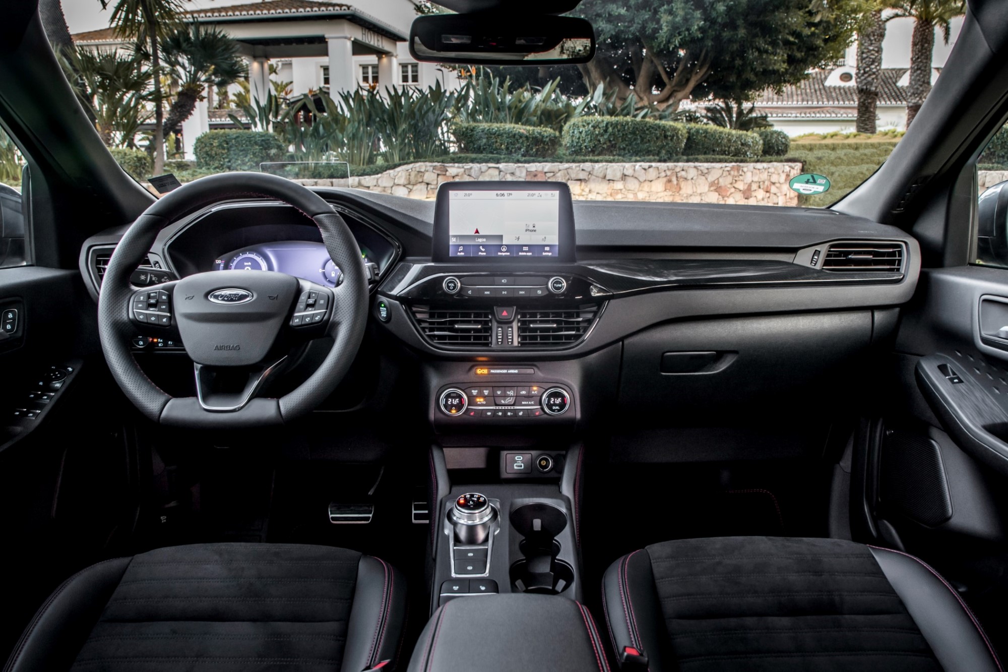 https://ellada.press/wp-content/uploads/2025/05/1747740344_275_Ford-Kuga-Το-SUV-που-έχει-τα-πάντα-είναι-η.jpg