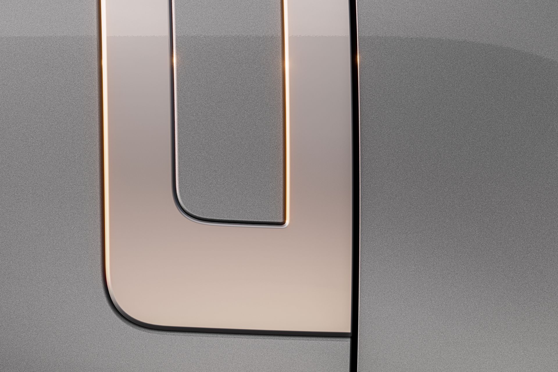 4-Range-Rover-Electric-teaser