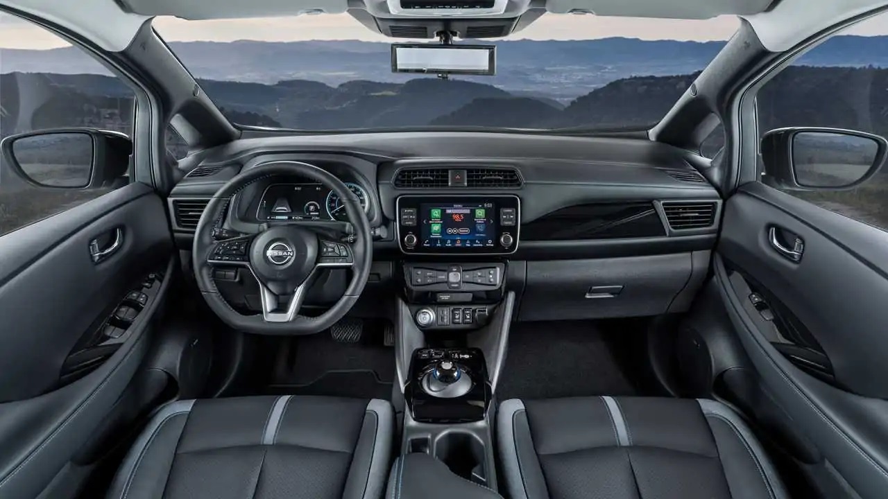 nissan-leaf-ilektriko-facelift-2023-esoteriko-kampina-othoni-timoni
