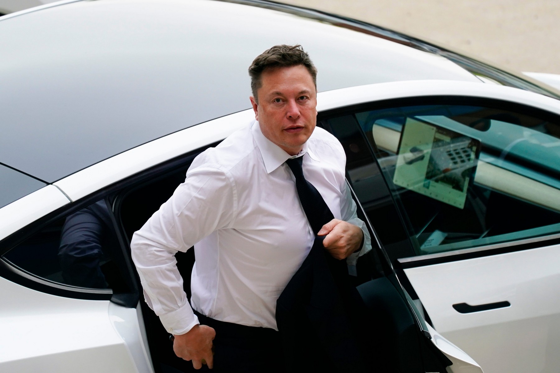 https://ellada.press/wp-content/uploads/2025/05/Elon-Musk-Η-Tesla-θα-πουλήσει-ακόμα-και-χωρίς-κέρδος.jpg