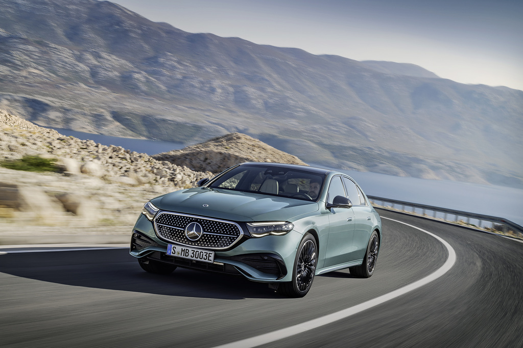 https://ellada.press/wp-content/uploads/2025/05/Mercedes-Ξεχάστε-τα-e-fuels-τα-ηλεκτρικά-αυτοκίνητα-είναι-καλύτερα.jpg