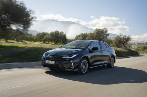 https://ellada.press/wp-content/uploads/2025/05/Toyota-Corolla-Νέες-τιμές-στην-Ελλάδα-Δείτε-αναλυτικά-τις.jpg