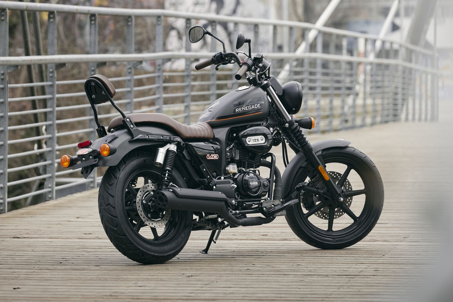 UM-motorcycles-Renegade-Sport125-motosikleta