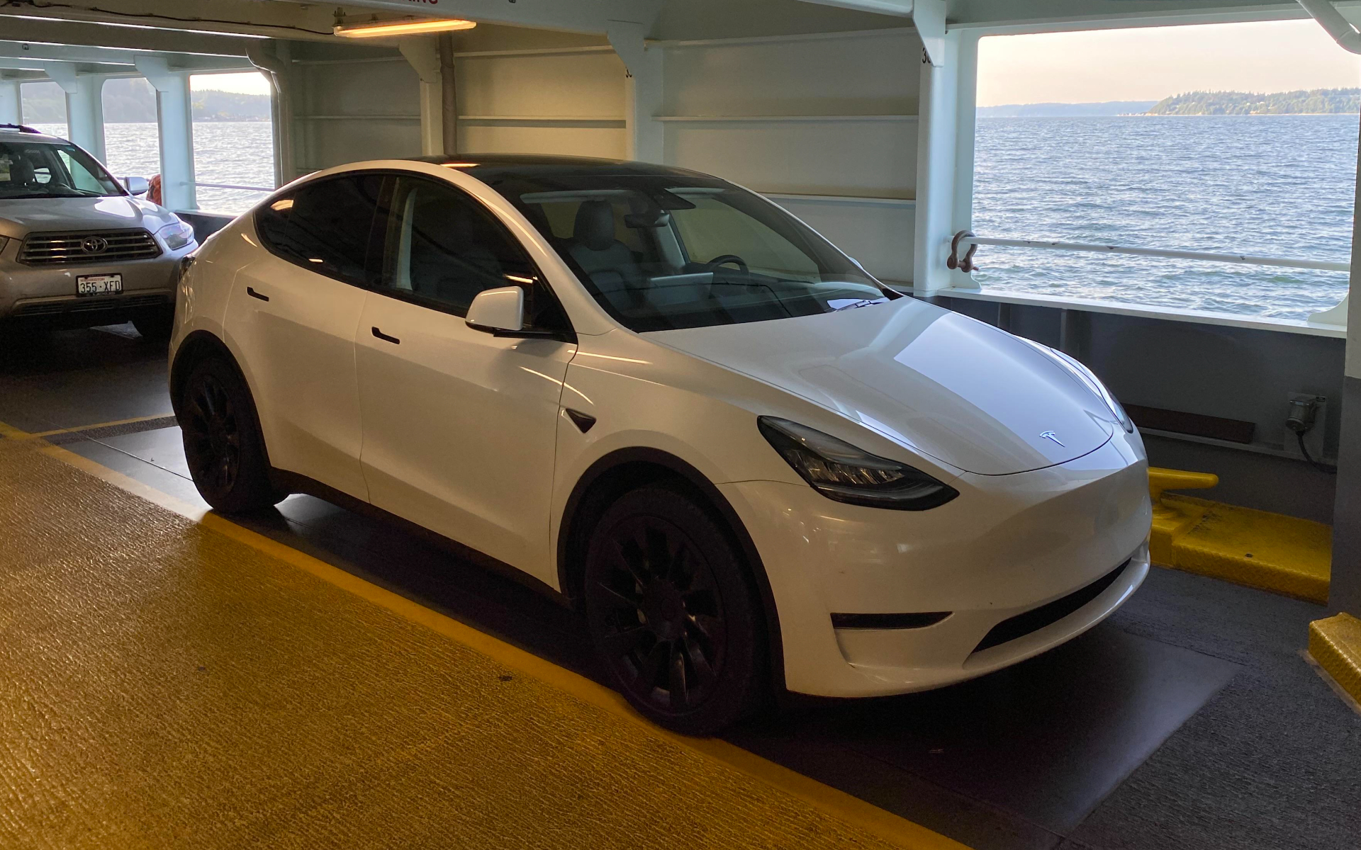 https://ellada.press/wp-content/uploads/2025/05/Video-ντοκουμέντο-Tesla-τσάκωσε-πλήρωμα-πλοίου-Δείτε-τι-απίστευτο-έκανε.jpg