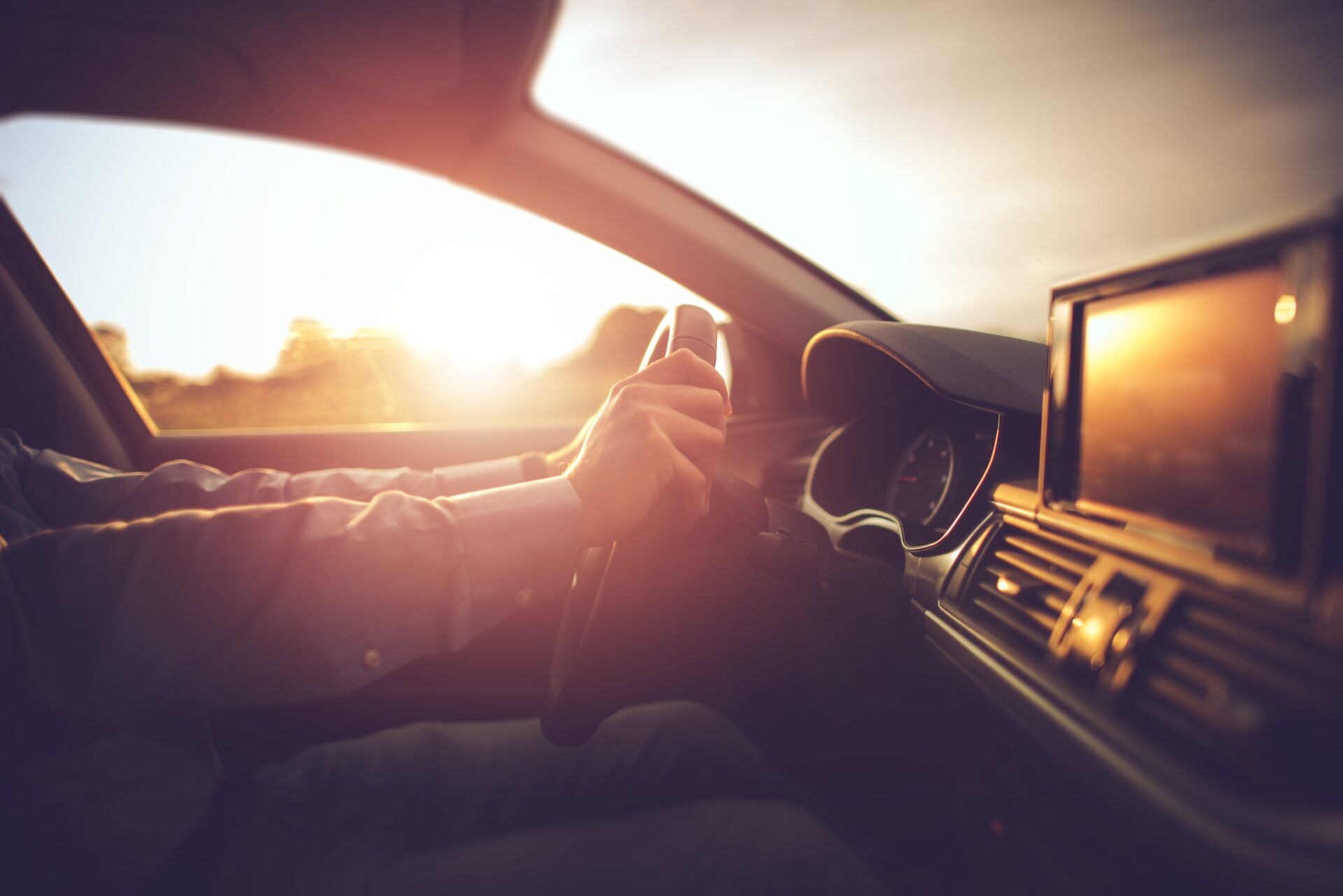 https://ellada.press/wp-content/uploads/2025/05/Έκαναν-φούρνο-το-Tesla-Model-Y-–-Πόσο-παραπάνω-καίει.jpg