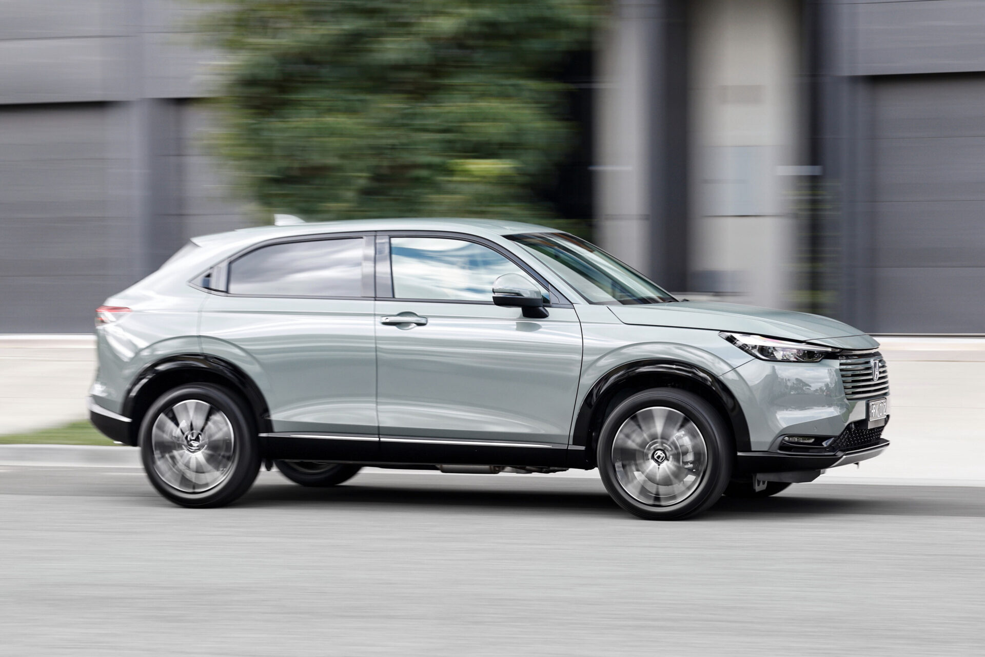 https://ellada.press/wp-content/uploads/2025/05/Έφτασε-το-νέο-υβριδικό-Honda-HR-V-Αυτές-είναι-οι.jpg
