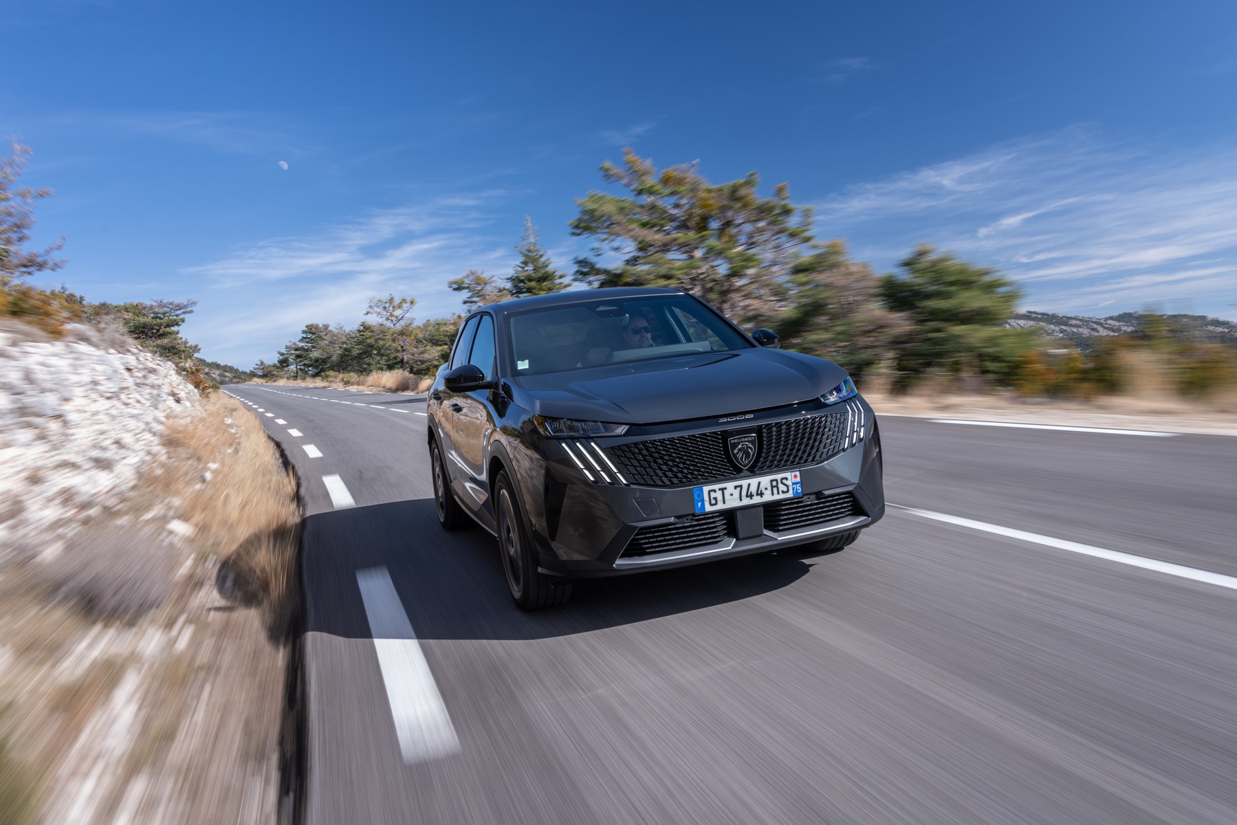 https://ellada.press/wp-content/uploads/2025/05/Στην-Ελλάδα-το-νέο-Peugeot-3008-και-E-3008-–-Τιμές.jpg