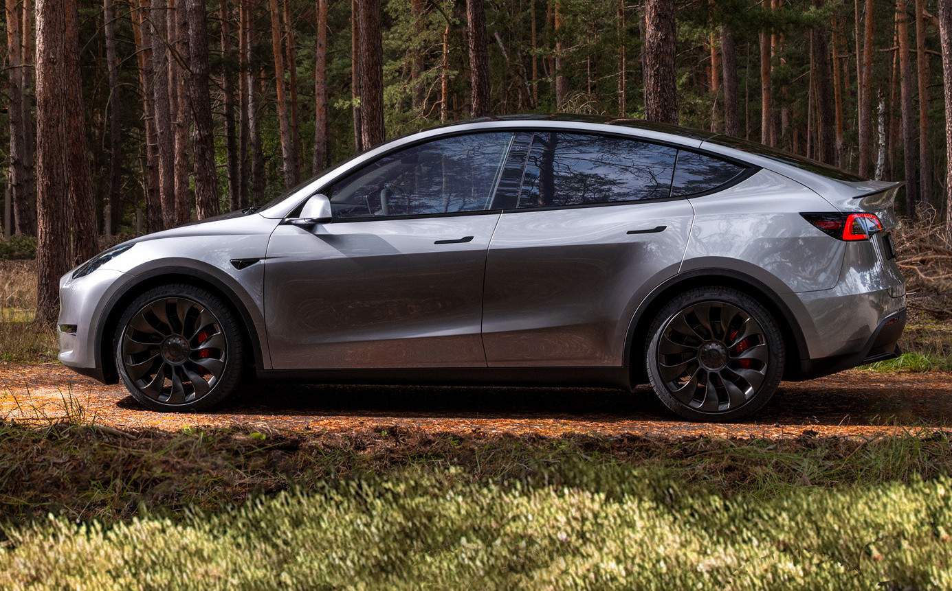 Tesla-Model-Y-asimi-Quicksilver