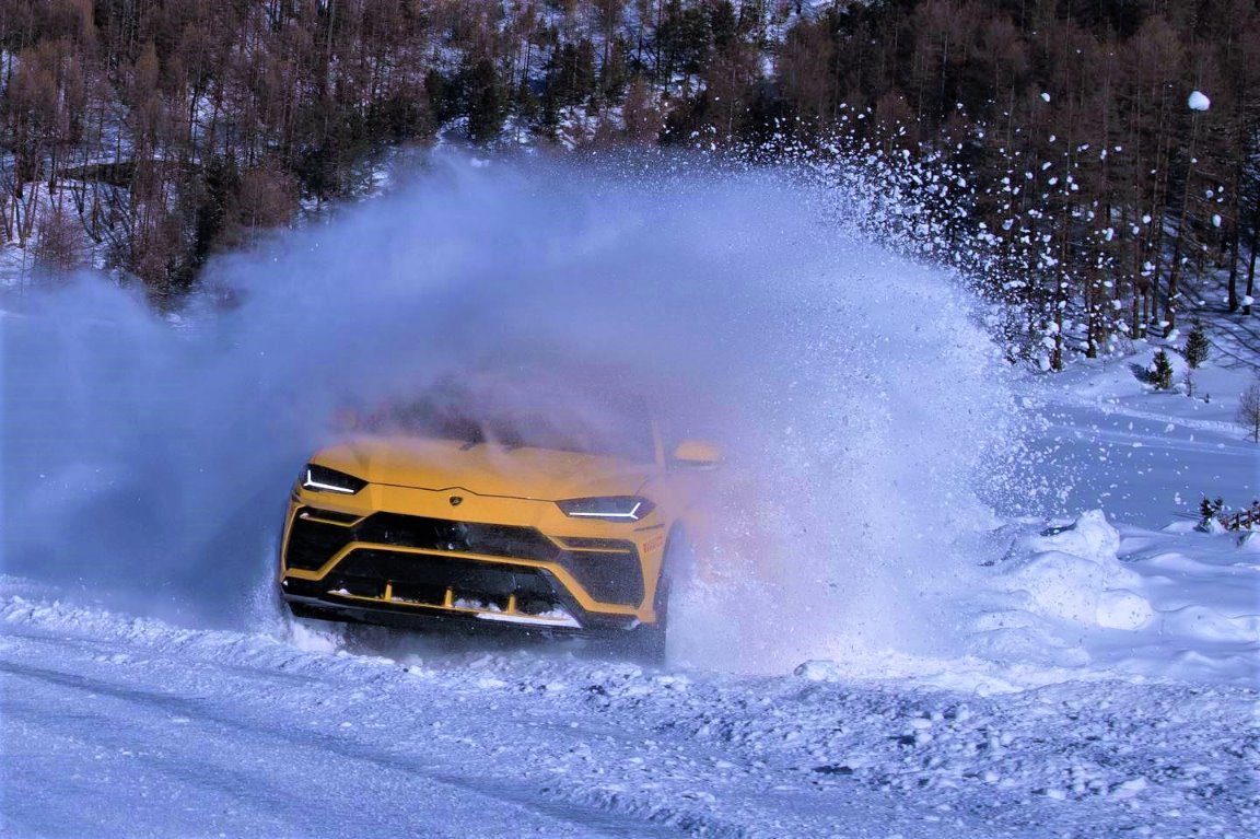 lambo hybrid1