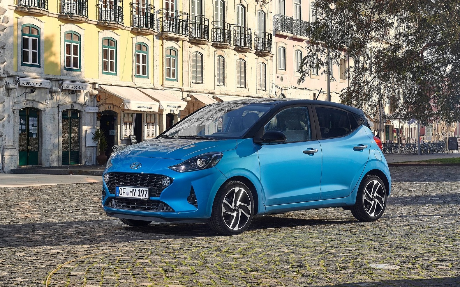 i10