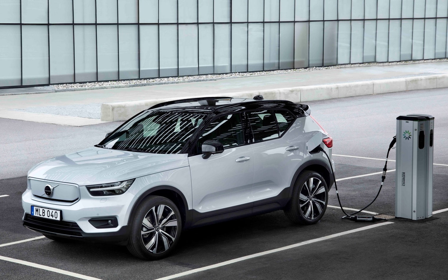 volvo xc40 recharge5