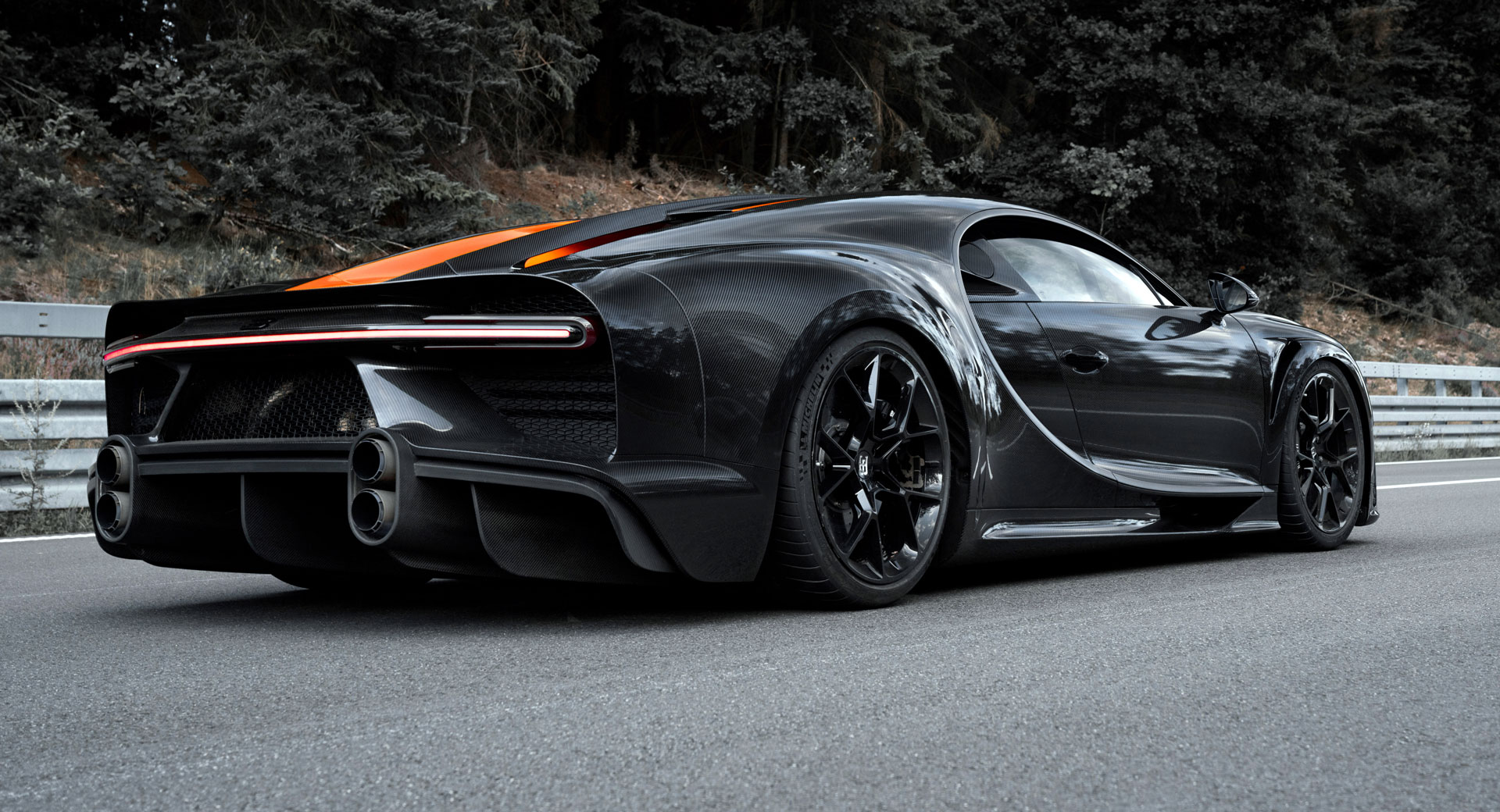 bugatti chiron 300 2