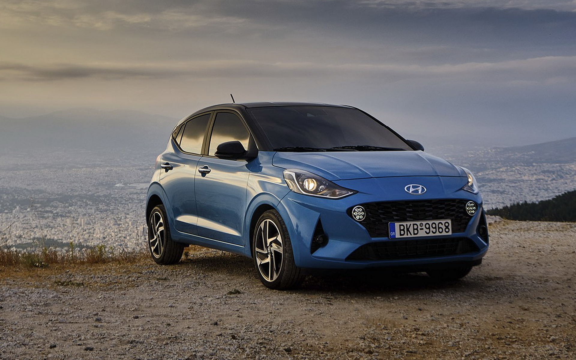 i10