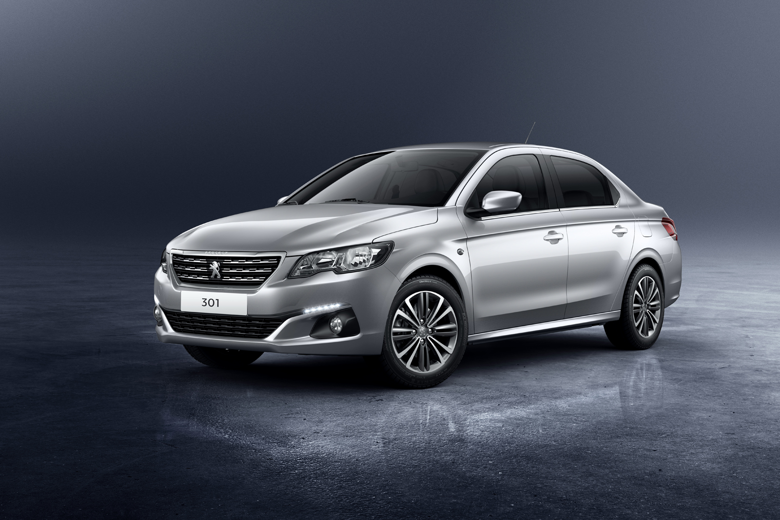 peugeot_301