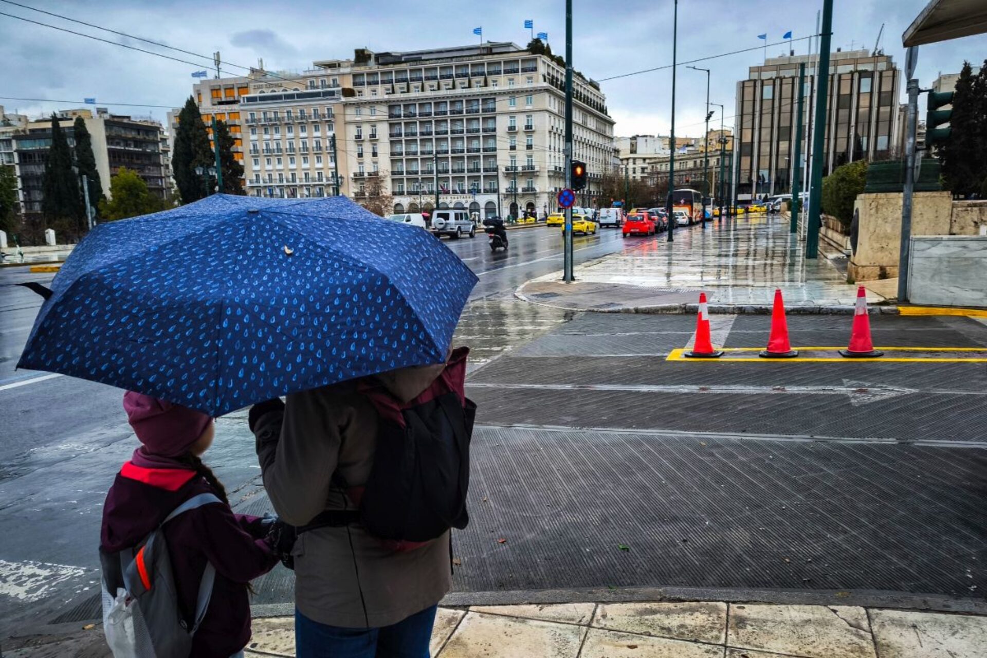 Καιρός: Έρχεται 48ωρη κακοκαιρία με βροχές και καταιγίδες – Πτώση 7 °C