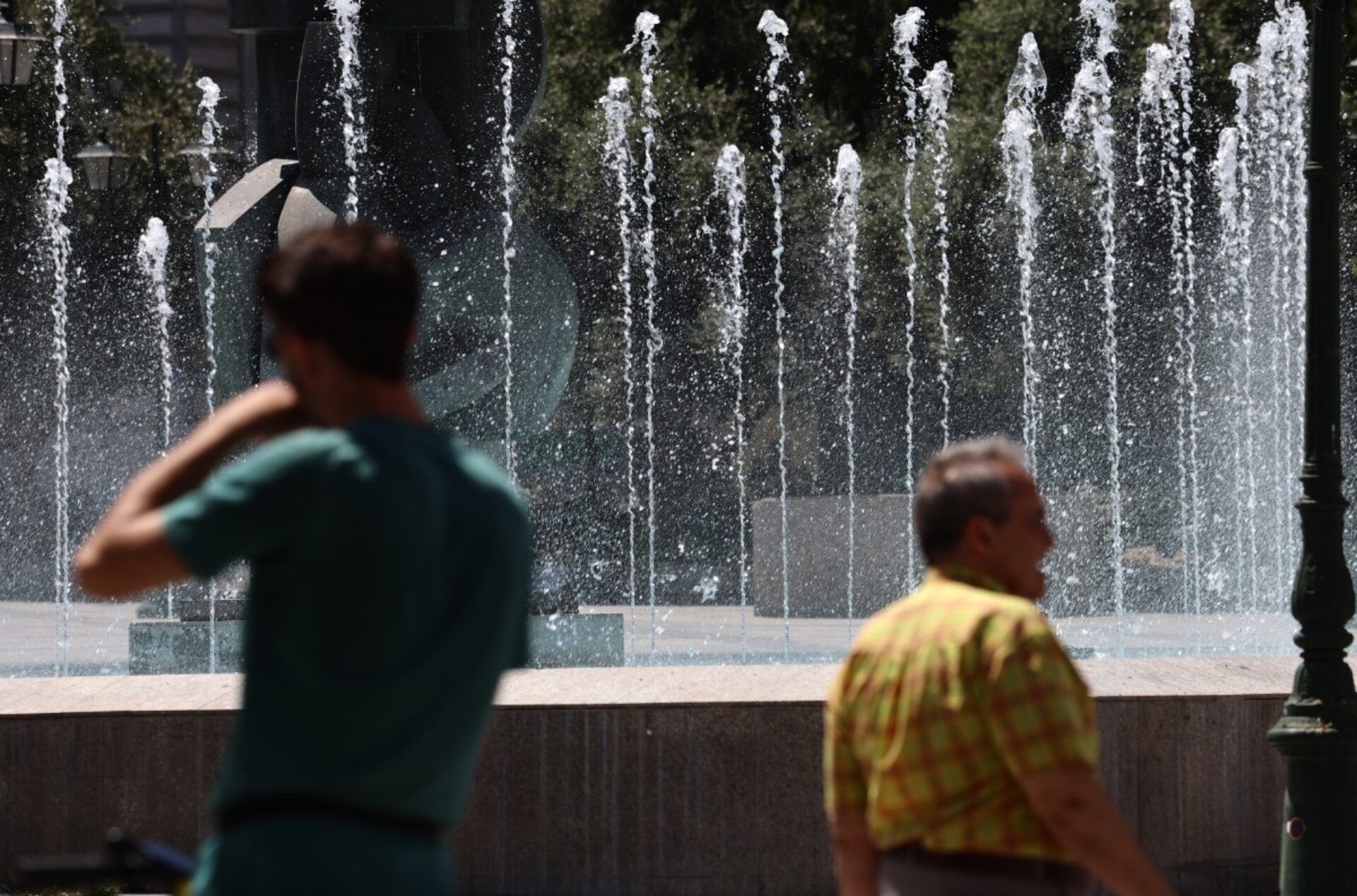 Καιρός: Συνεχίζεται ο καύσωνας – Το φαινόμενο της αστικής θερμικής νησίδας