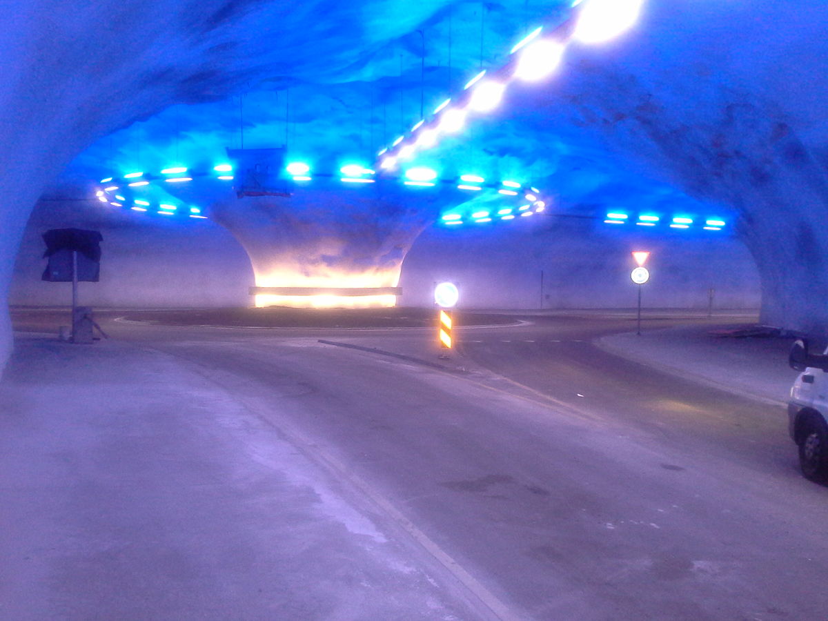 vallavik-tunnel-tounel-kiklikos-komvos