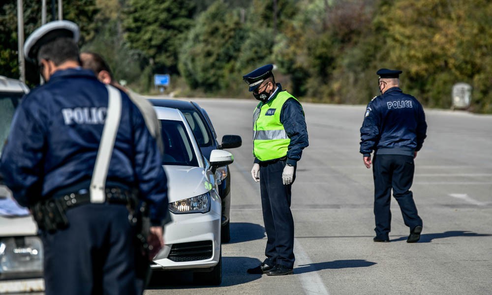 https://ellada.press/wp-content/uploads/2025/06/Πρέβεζα-Ο-βασιλιάς-της-παρανομίας-ήταν-μεθυσμένος-χωρίς-δίπλωμα-πινακίδες-και.jpg