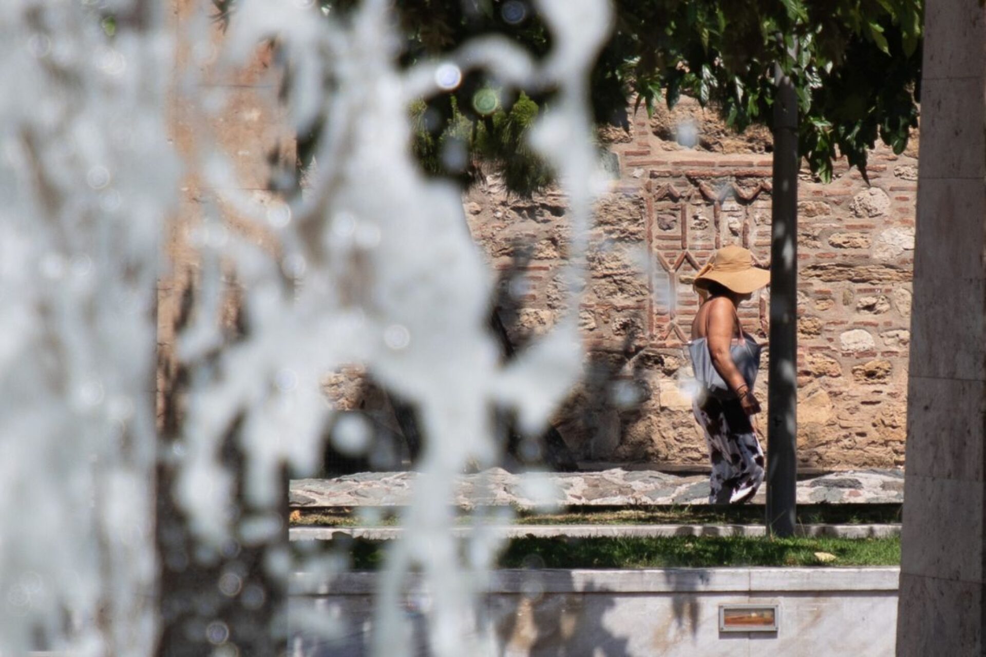 Καιρός:  Οι μέρες που κορυφώνεται ο καύσωνας – Πότε υποχωρεί η ζέστη