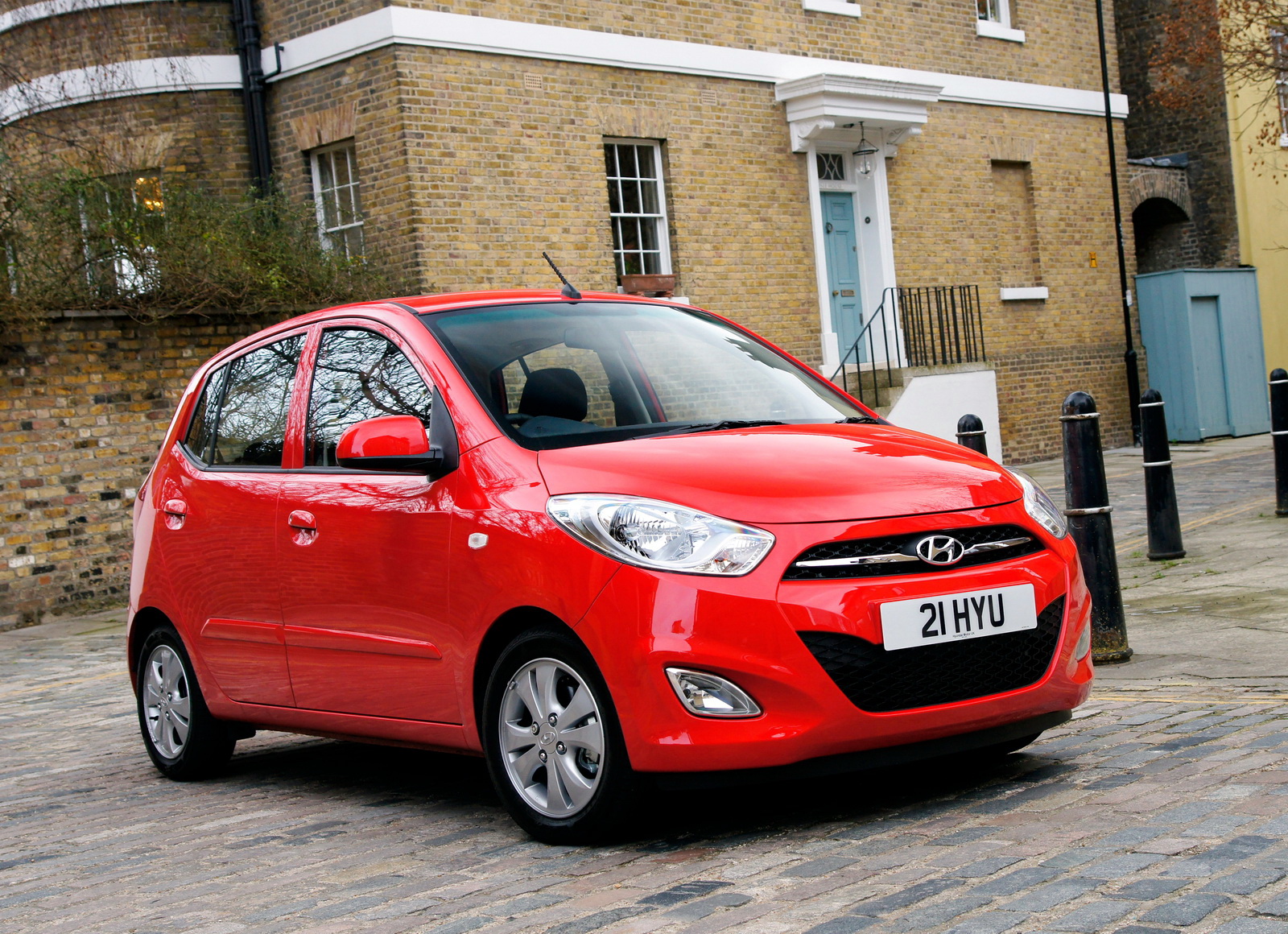HYUNDAI i10 AUTO