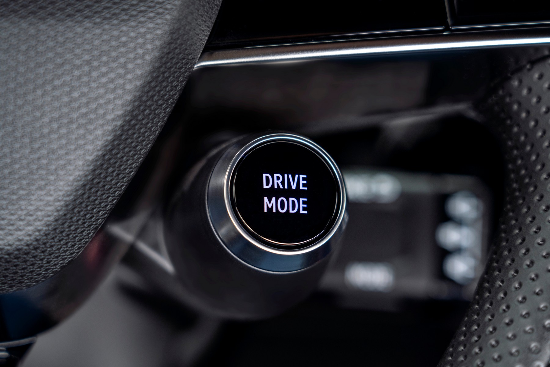 https://ellada.press/wp-content/uploads/2025/09/Το-νέο-Nissan-έχει-8-χρόνια-εγγύηση-–-Έρχεται-τέλος.jpg