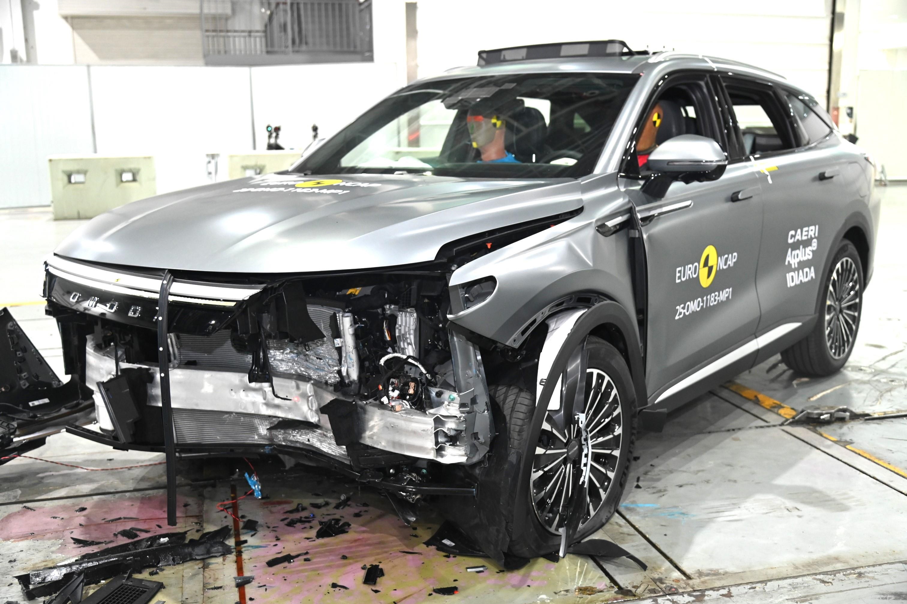 omoda-9-crash-test-euroncap