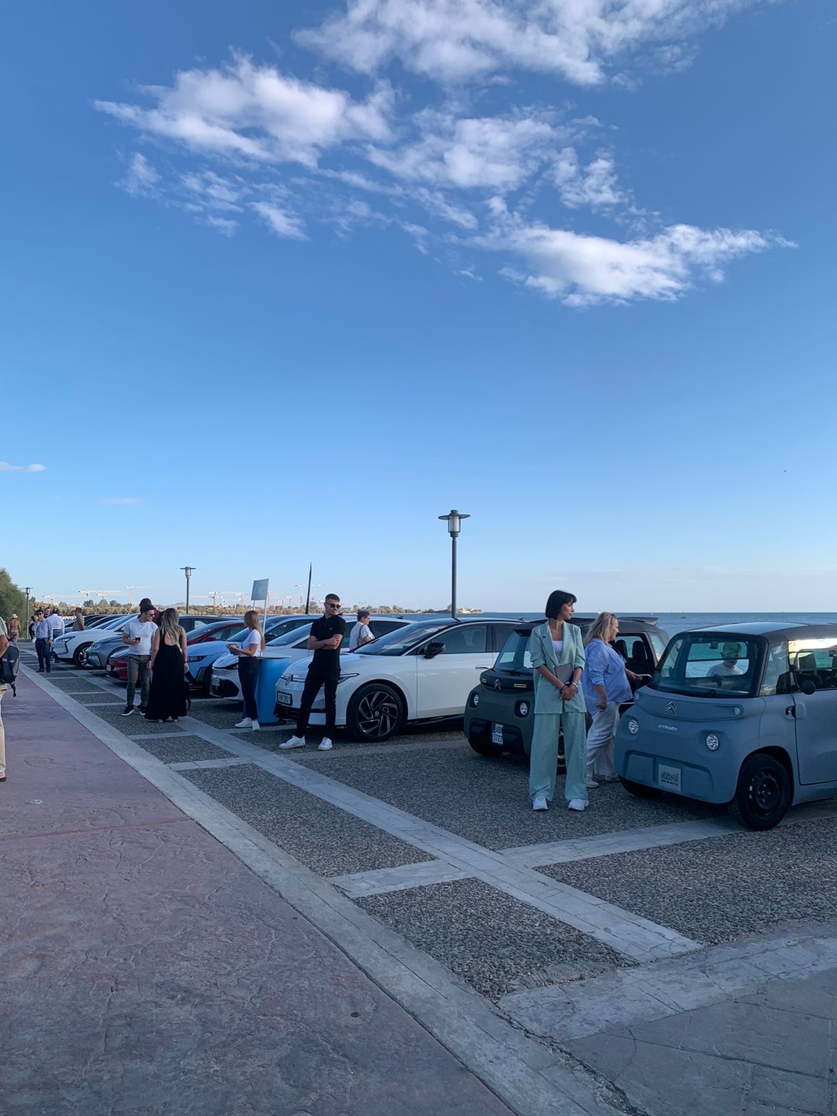 https://ellada.press/wp-content/uploads/2025/09/1757838251_46_Γιατί-η-Ευρώπη-αγοράζει-ηλεκτρικά-Τι-έχει-συμβεί-το-2025.JPG