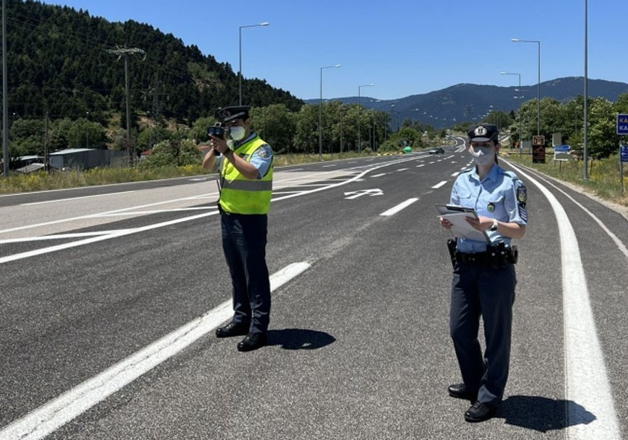 https://ellada.press/wp-content/uploads/2025/09/1758144674_922_Έβαλαν-4-νέα-ραντάρ-ταχύτητας-στην-εθνική-οδό-Αθηνών-Λαμίας-–.jpg
