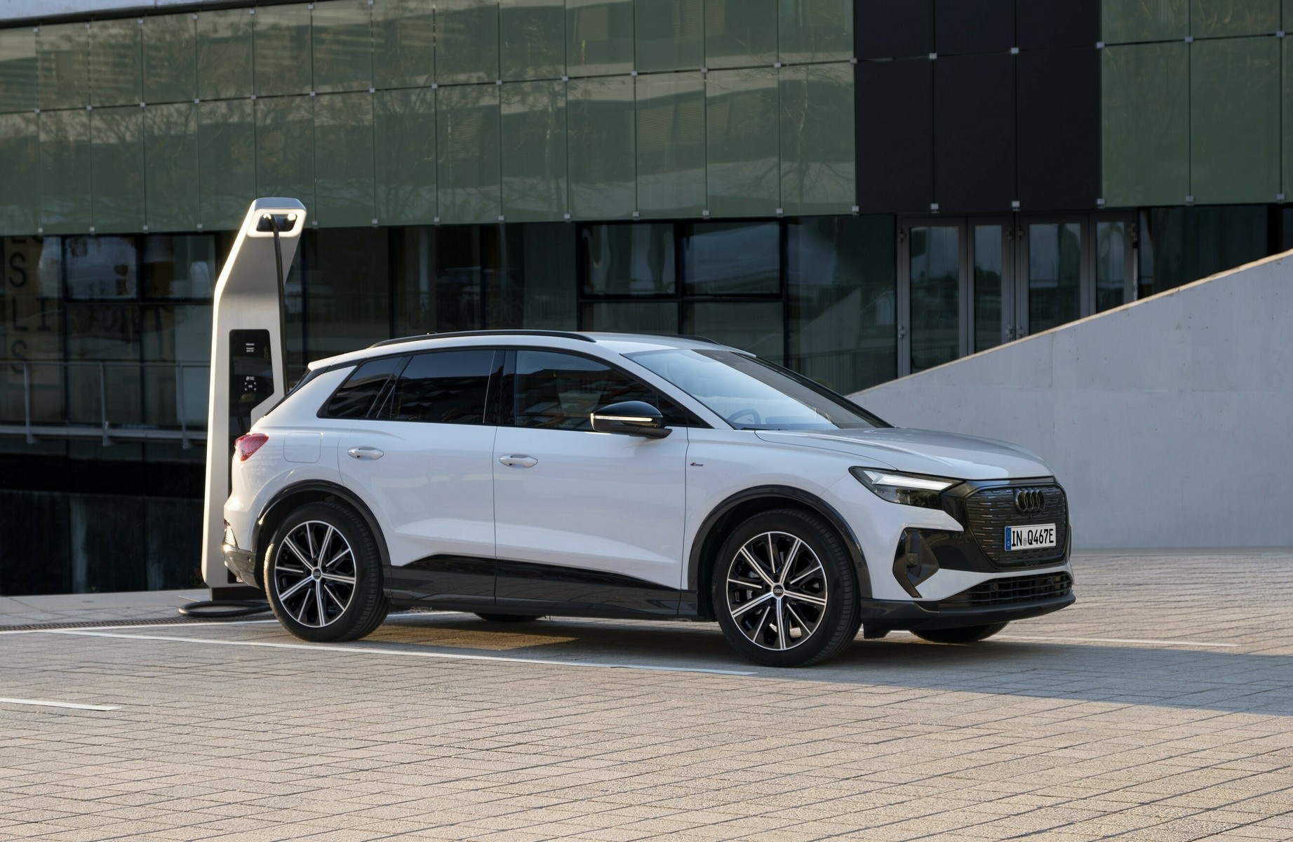 etron