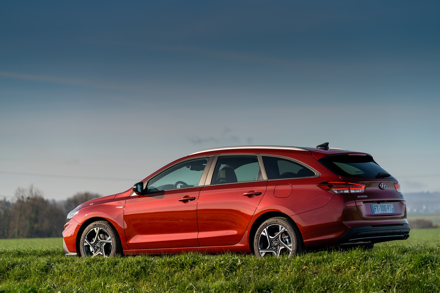 https://ellada.press/wp-content/uploads/2025/09/1758972502_782_Νέα-έκπτωση-για-το-Hyundai-με-το-πορτ-μπαγκάζ-των.jpg