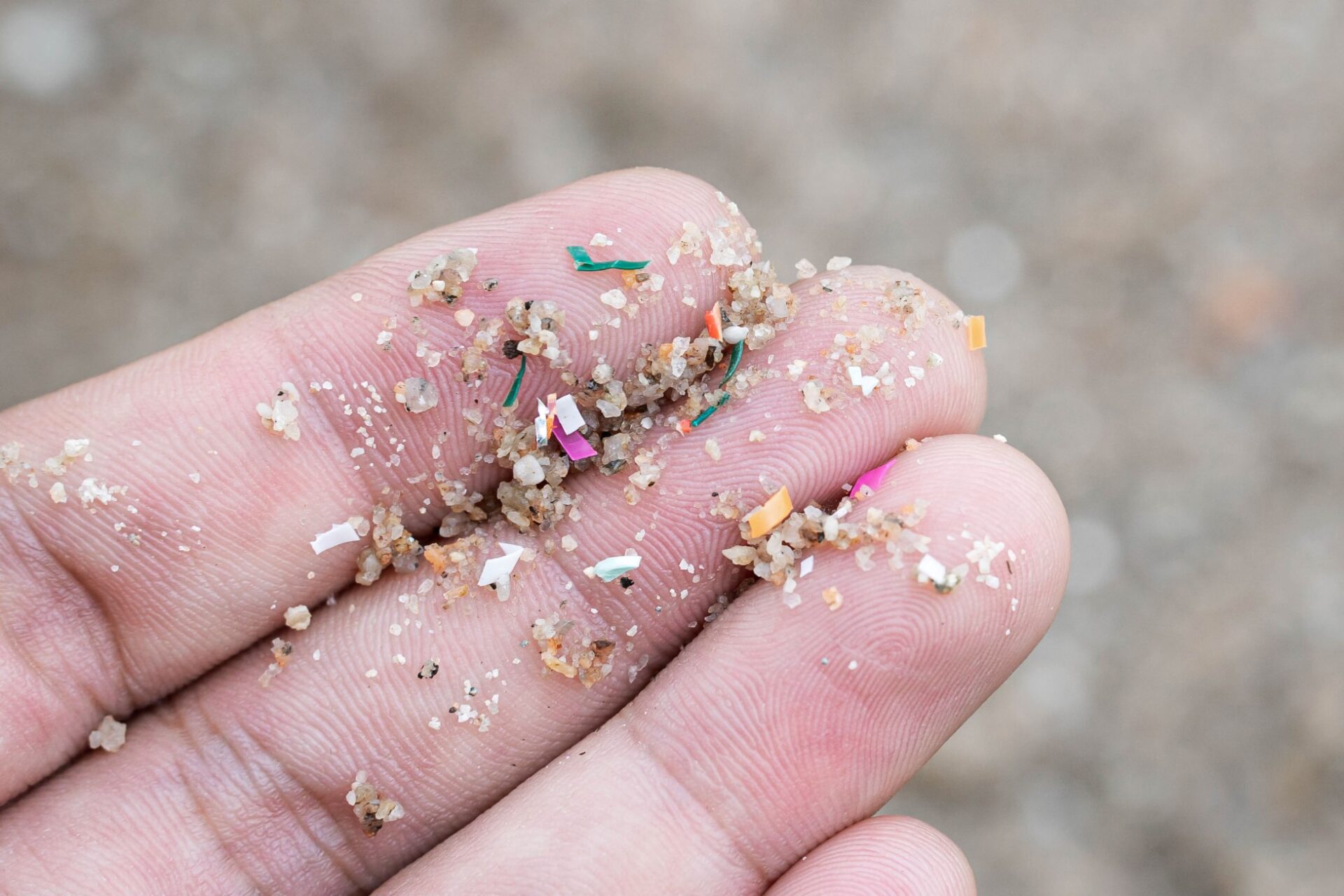 mikroplastika-microplastics
