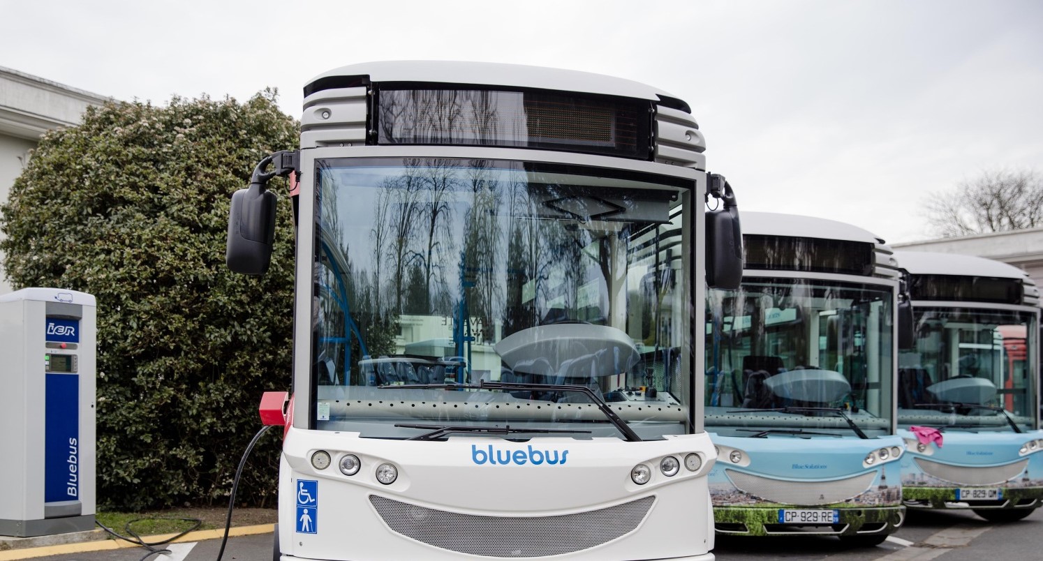 minibus