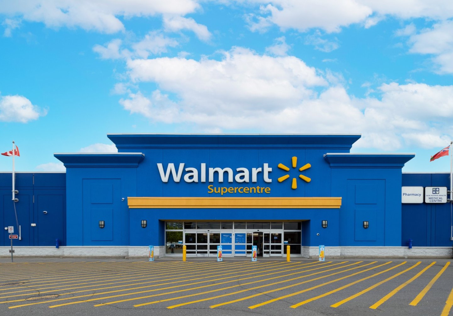 Walmart posts another strong quarter, but shoppers are spending less per trip as inflation subsides | Canadian Grocer